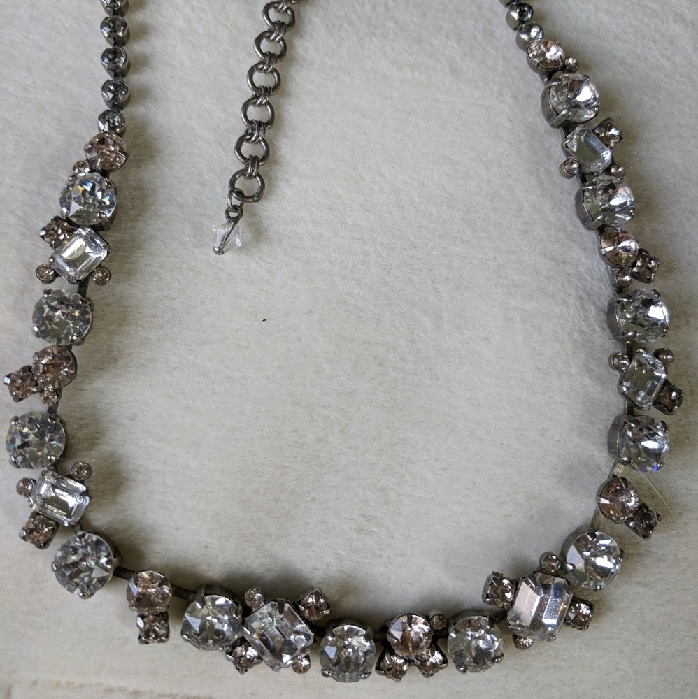 Sorrelli snow bunny necklace